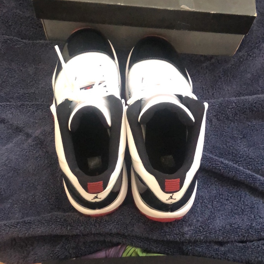 Tried On Only. Not Worn Outside. - image 3